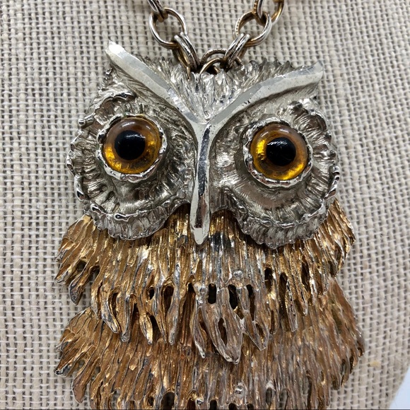 Sold! Vintage Metal Owl Necklace - Picture 3 of 6